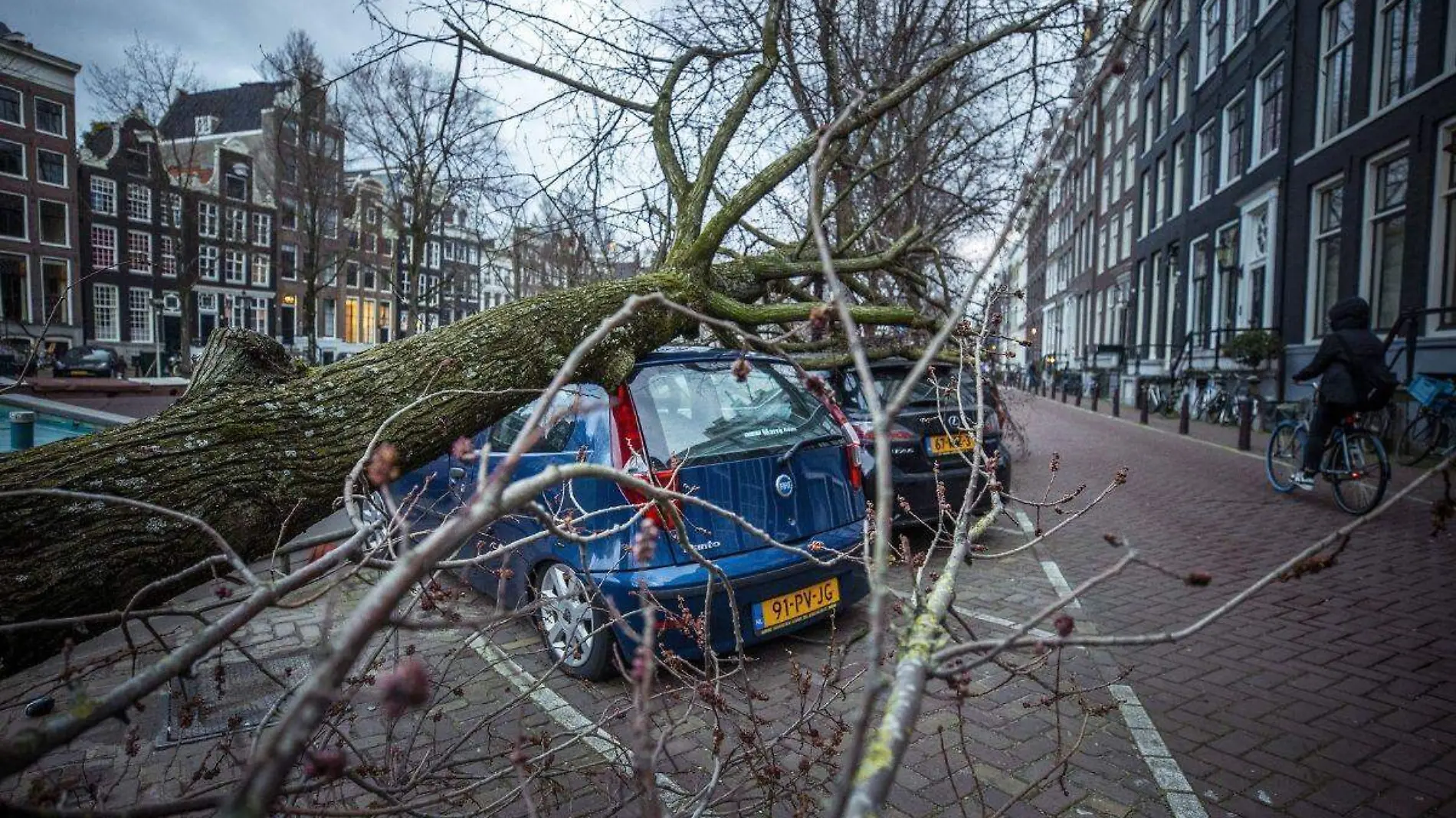 Tormenta Eunice azota norte de Europa